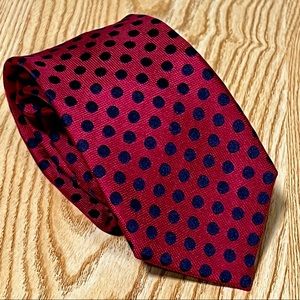 CHARLES TYRWHITT RED w/ NAVY DOT TIE